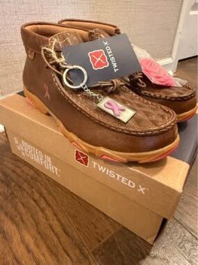 Twisted Women’s Brown Boots with Pink Ribbon Charm